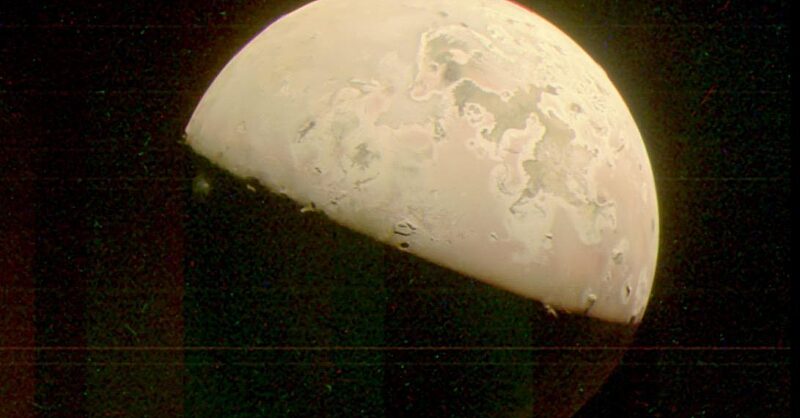 Destination: Moon - Vimarsana News