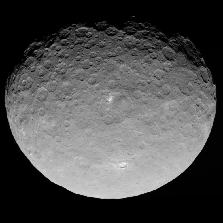 Ceres' full rotation, Dawn Rotation Characterization 3, May 4, 2015