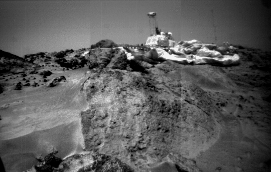 Pathfinder viewed from Sojourner, sol 33