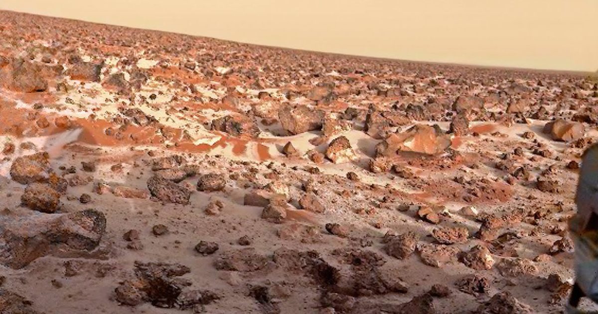 Frost at the Viking 2 landing site (super-resolution)