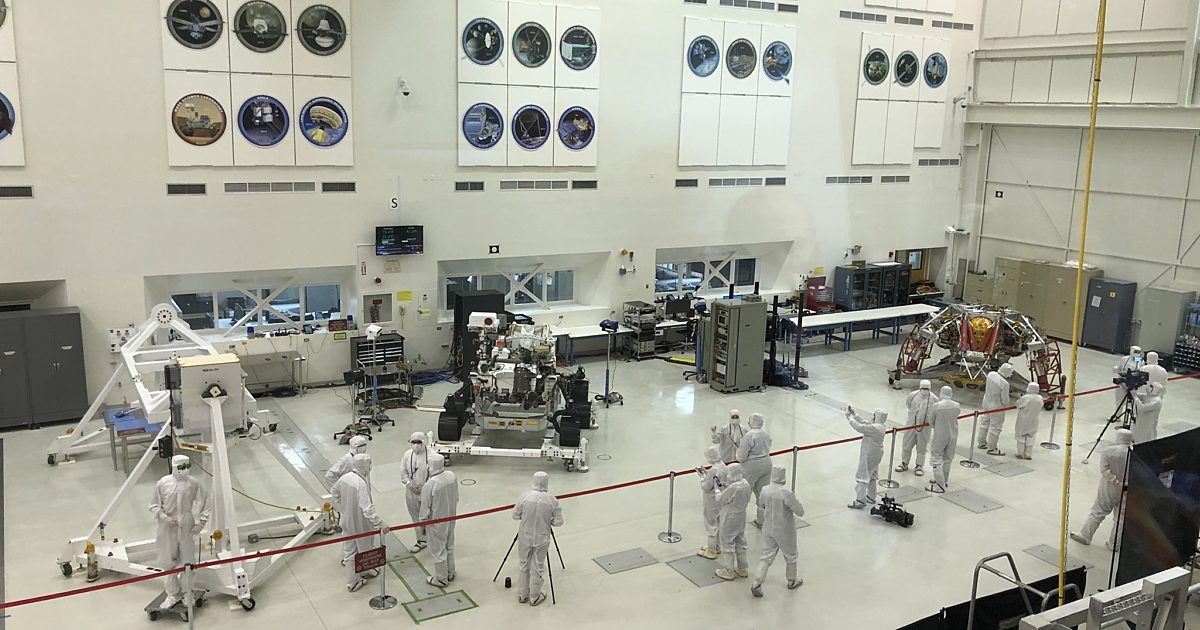 Mars 2020 in JPL Clean Room | The Planetary Society