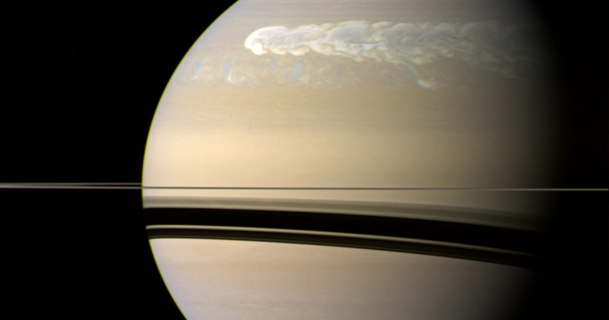 What would it be like to fly through Saturn’s rings?