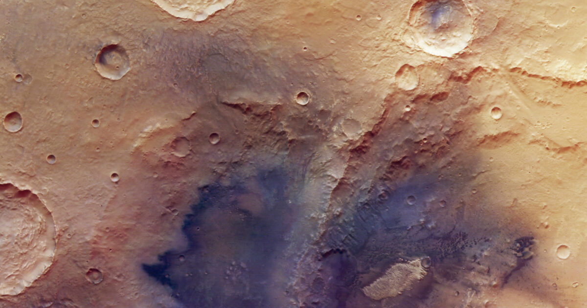 Touvelot Crater on Mars | The Planetary Society