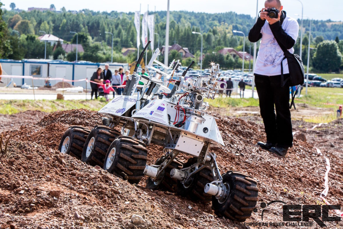 Rovers at work 1 | The Planetary Society