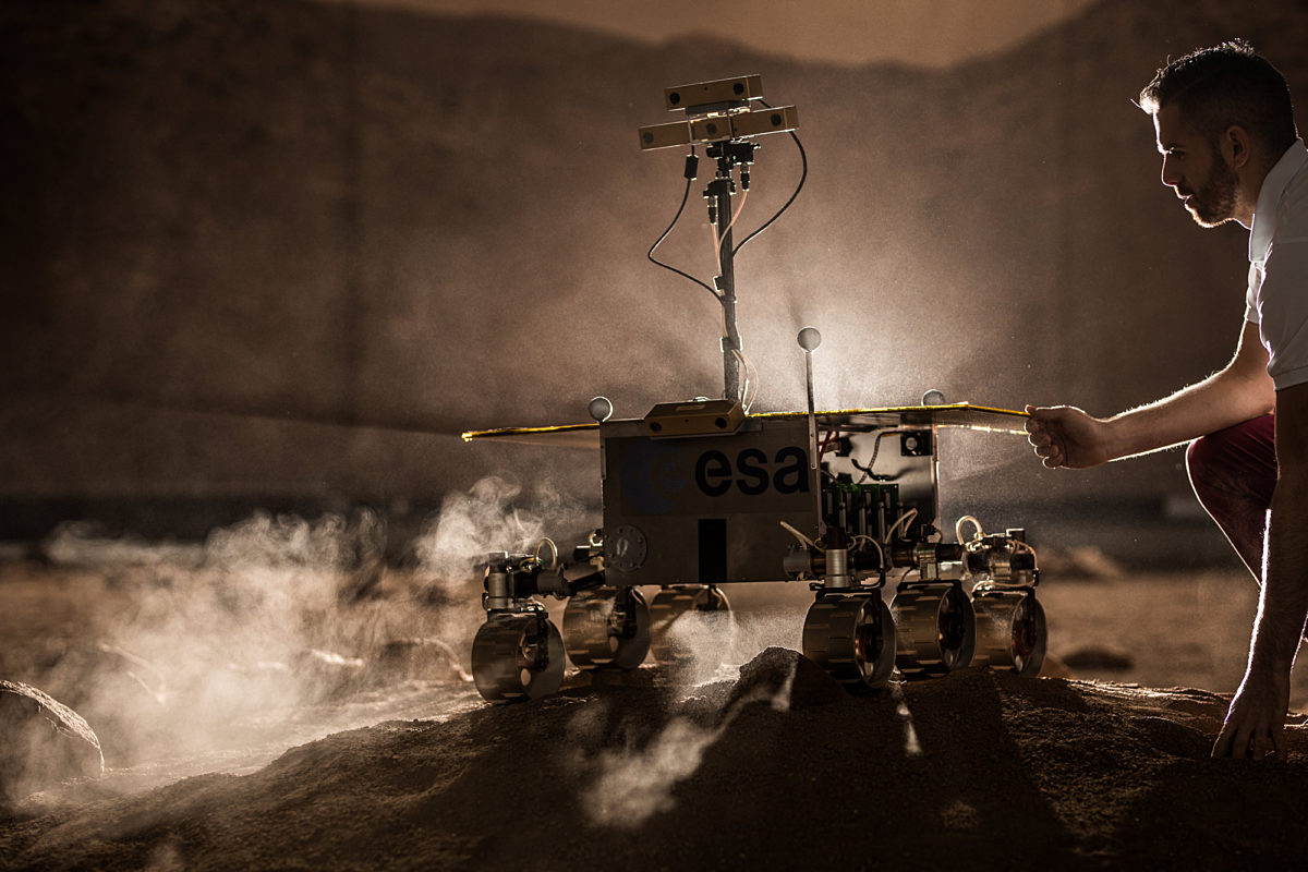 Project Earth Rover Model of ExoMars Rover at ESA's Rover… | The Planetary Society