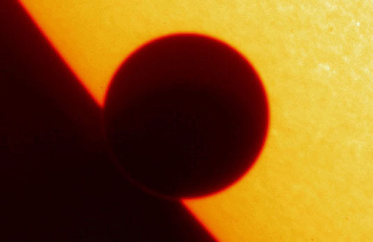 Venus transit 2004 from TRACE | The Planetary Society