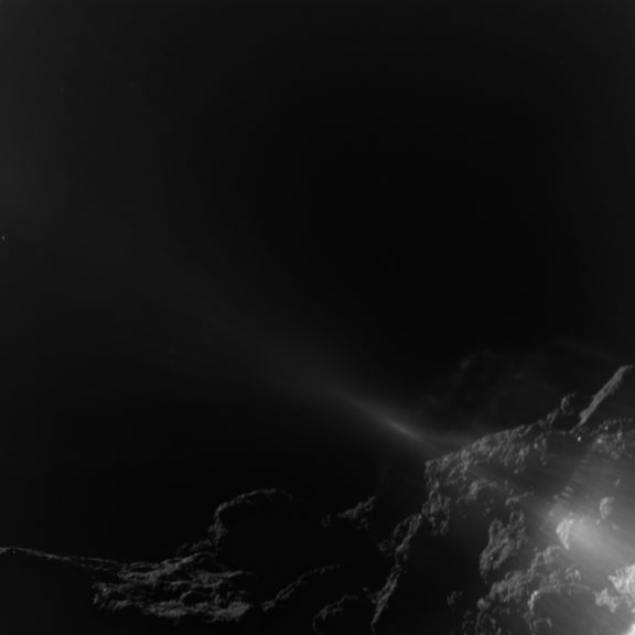 Ryugu's surface from the descending MASCOT