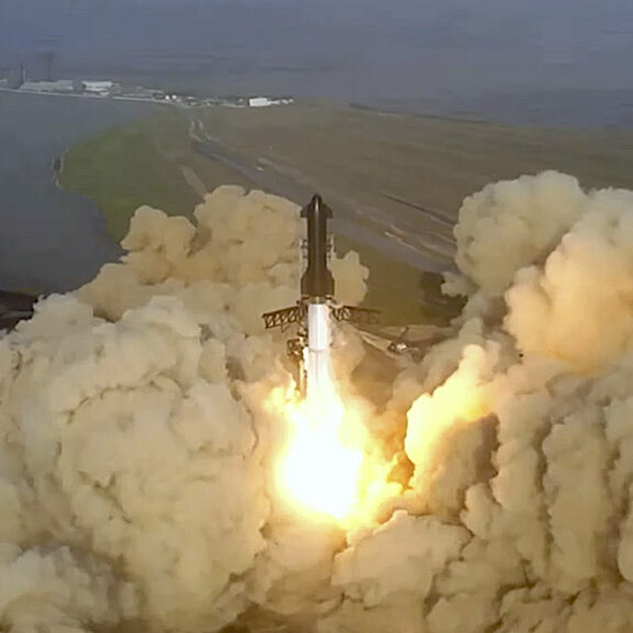 Starship test flight launch
