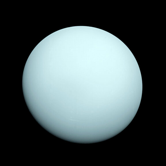 Uranus global image voyager 2