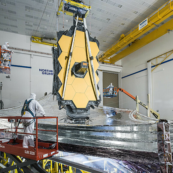 Webb final sunshield deploy