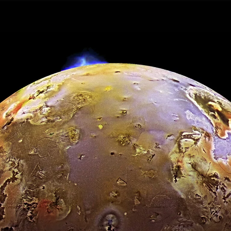 Io eruption from Galileo
